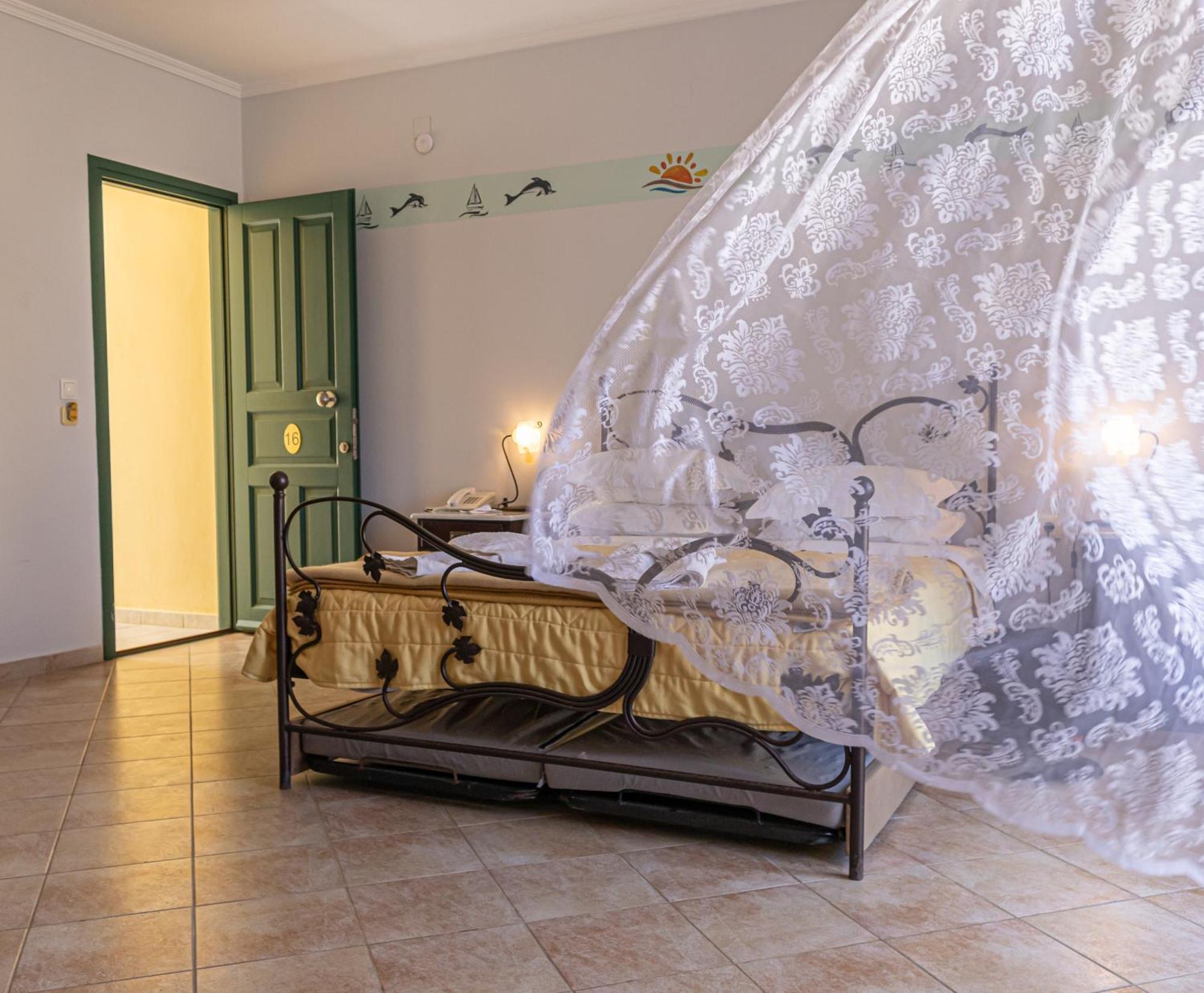 Dilina Studios Arkasa Chambre photo
