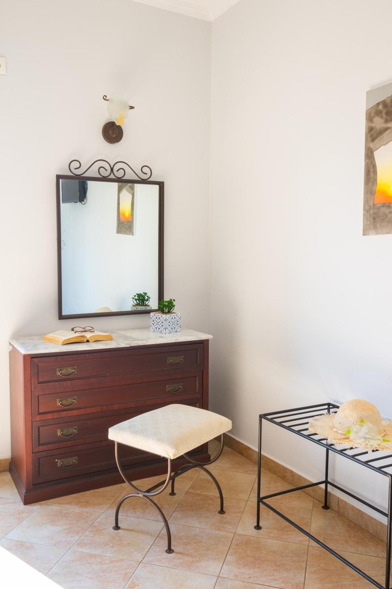 Dilina Studios Arkasa Chambre photo